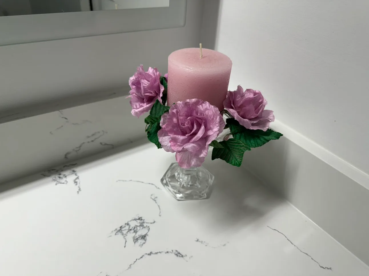 Glass  Candle Holder image indicator(7)