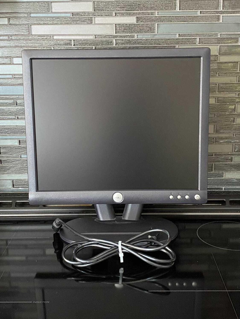Dell 17" LCD Monitor - photo 2
