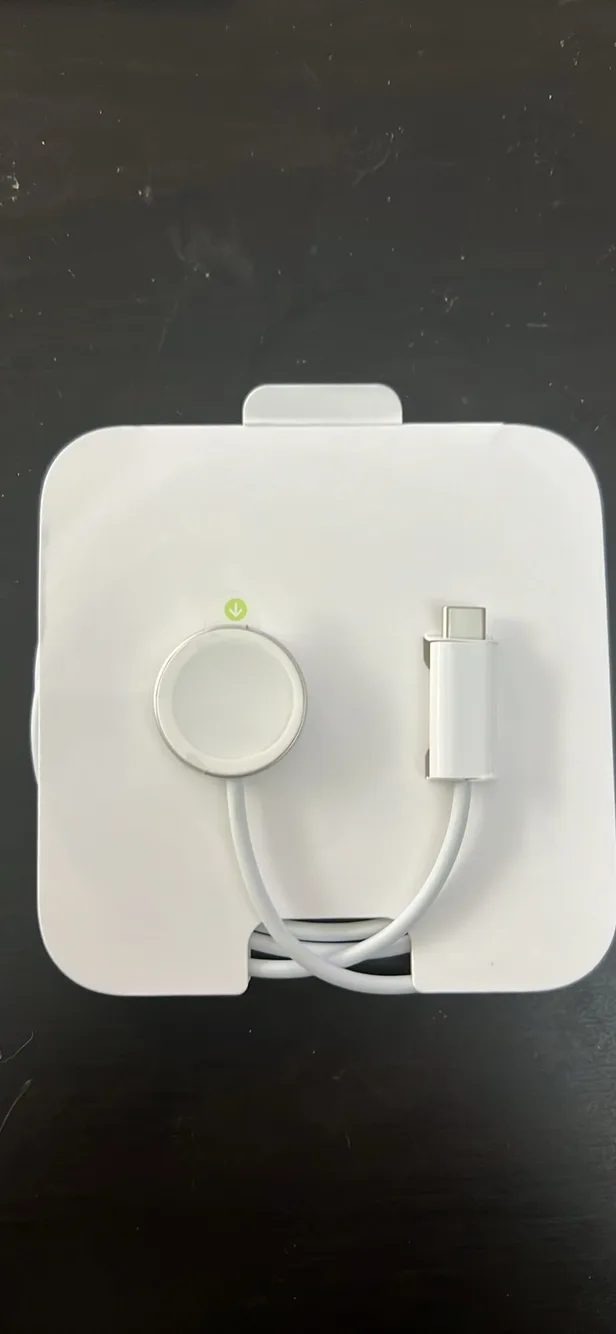 Apple Watch Magnetic Fast Charger to USB-C Cable image indicator(2)