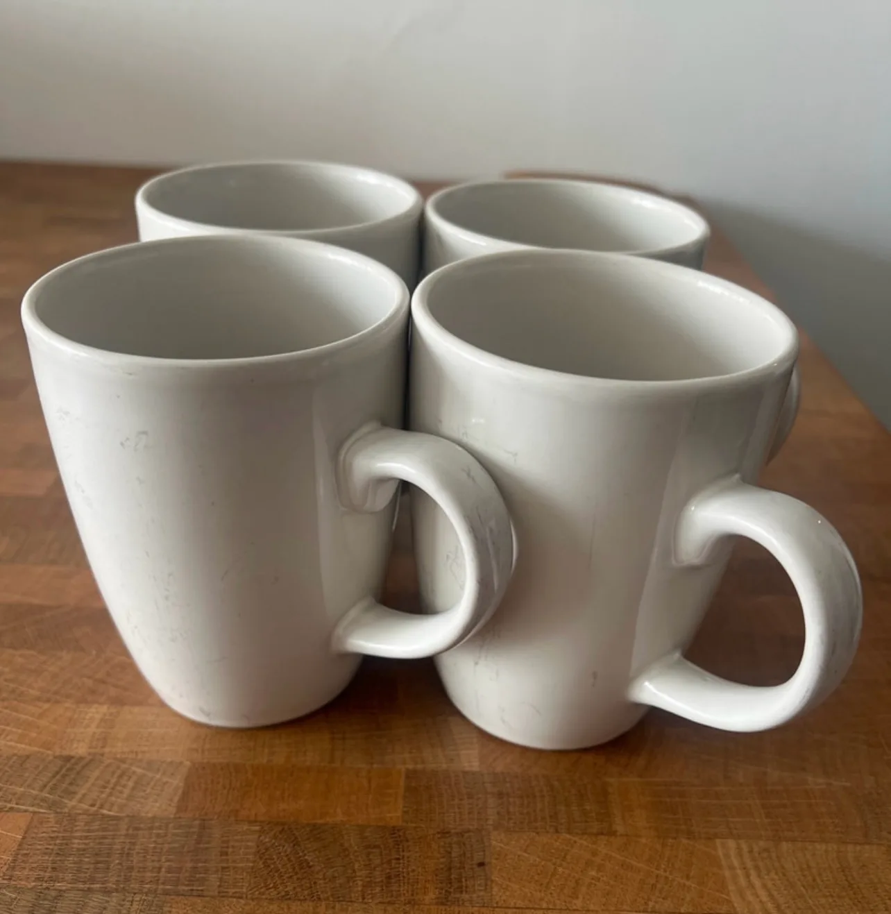 Set of 4 White Ceramic Mugs thumbnail