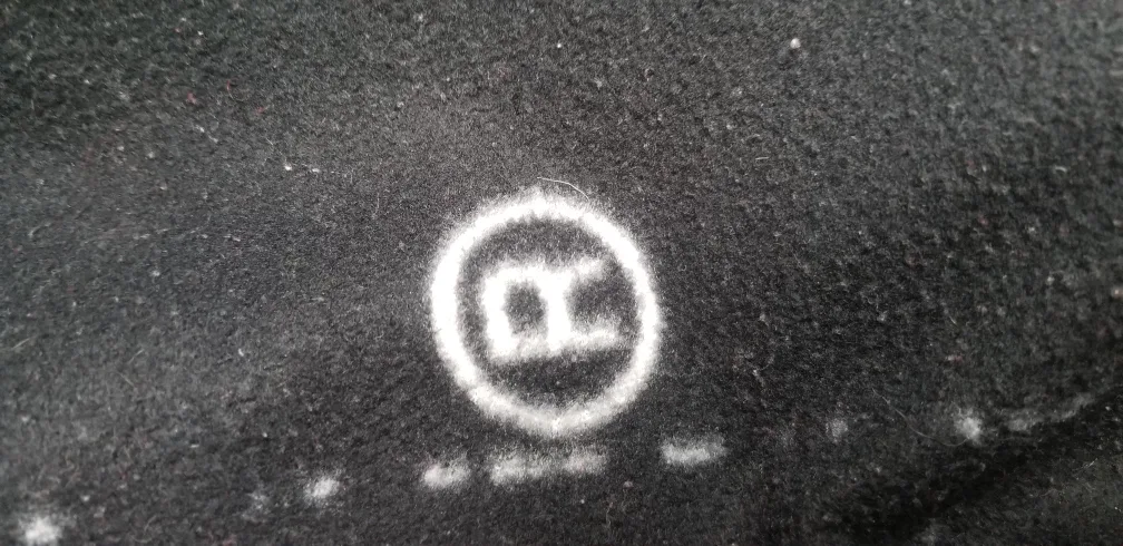 KISS Blanket 2009 image indicator(3)