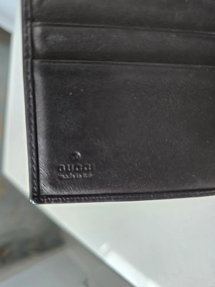 Gucci Brown Leather Wallet image indicator(4)