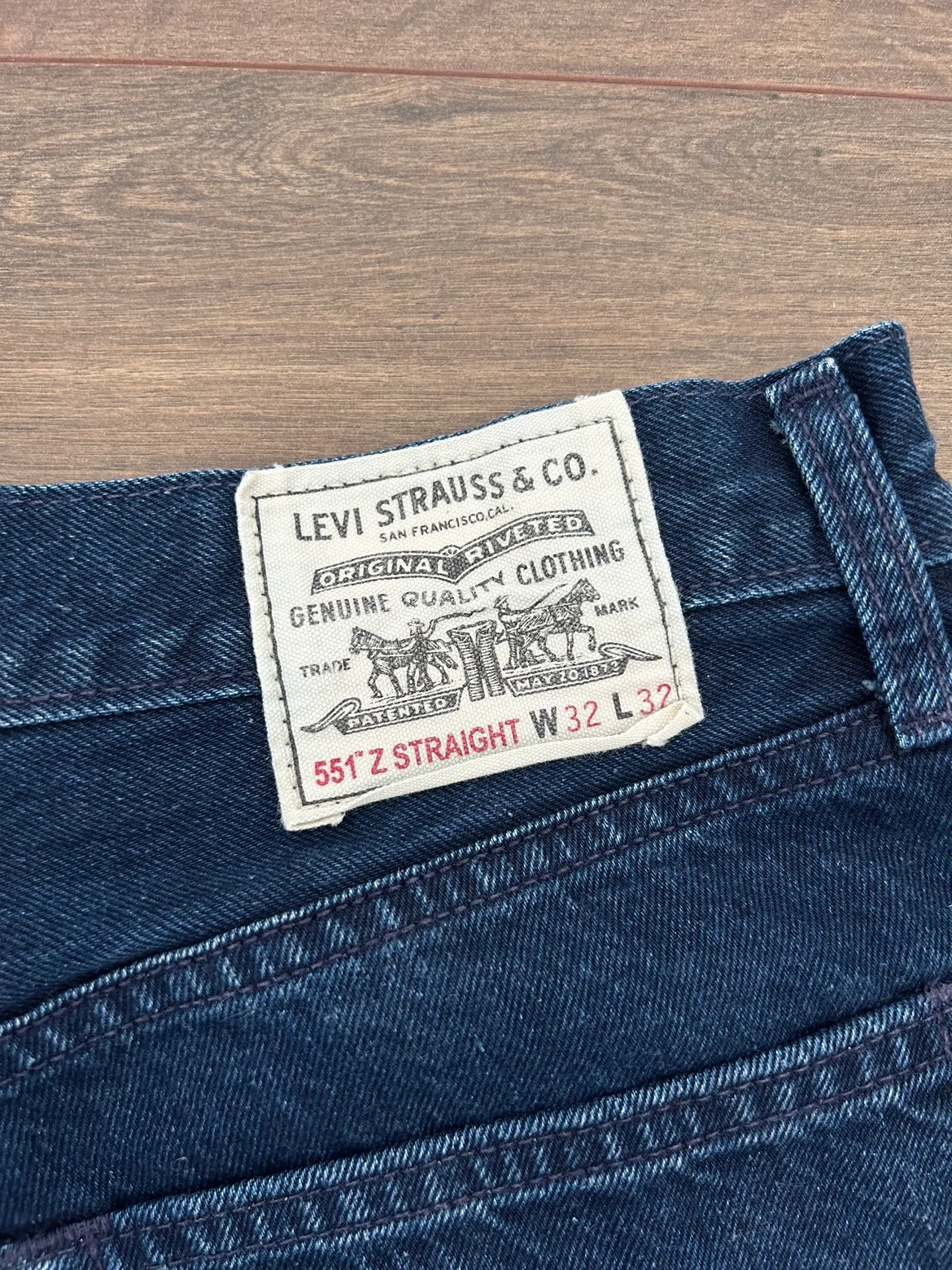 Levi's 551 Authentic Jeans (32x32) image indicator(7)