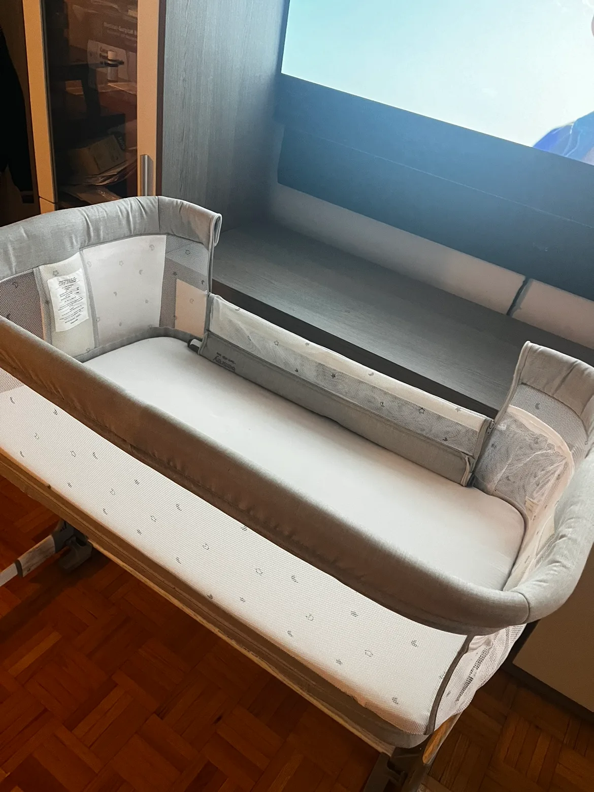 3 in 1 Baby Bassinet Bedside Crib for Infant,Baby Newborn image indicator(3)