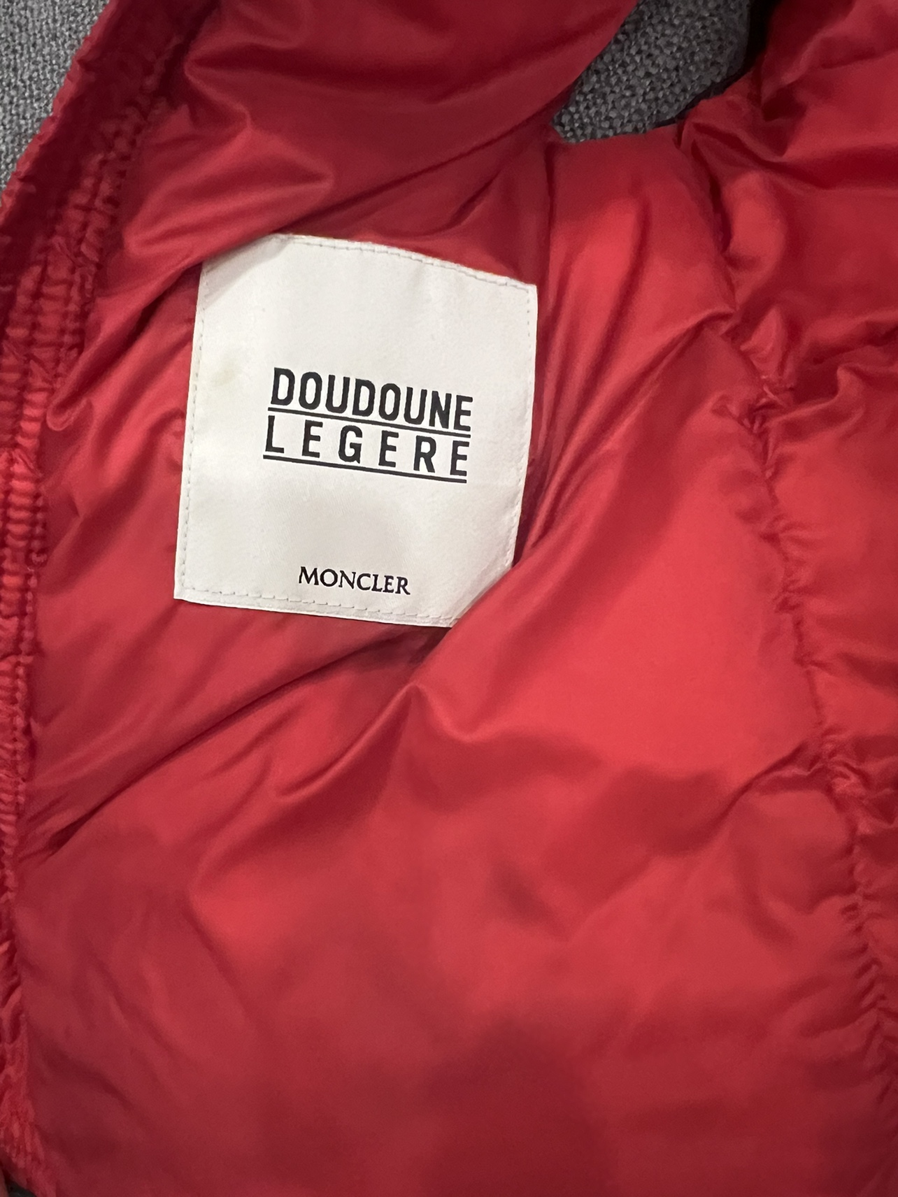 Moncler Kids Red Vest - photo 4