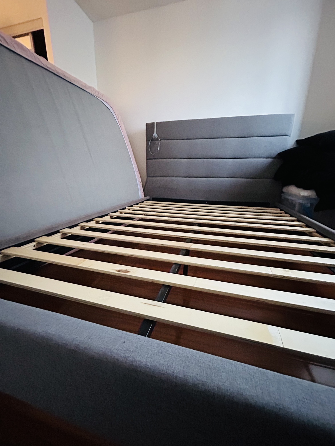 Grey Upholstered queen size Bed Frame - photo 4