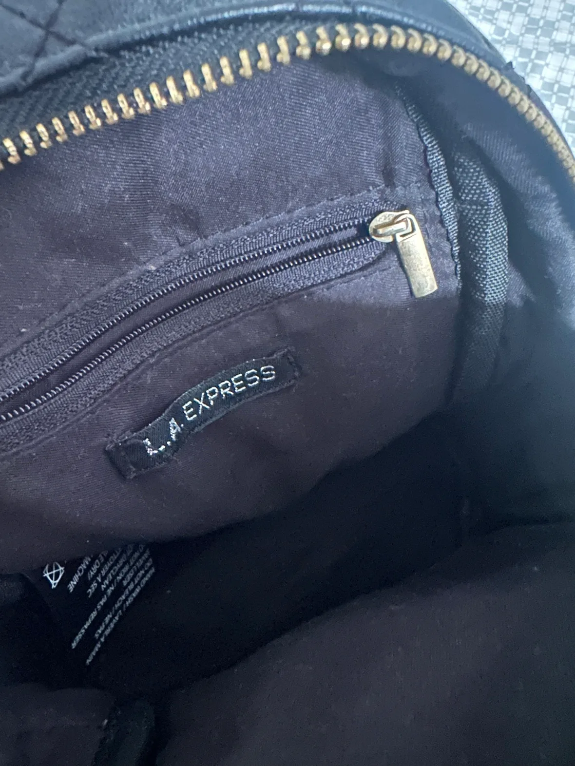 mini black bag image indicator(4)