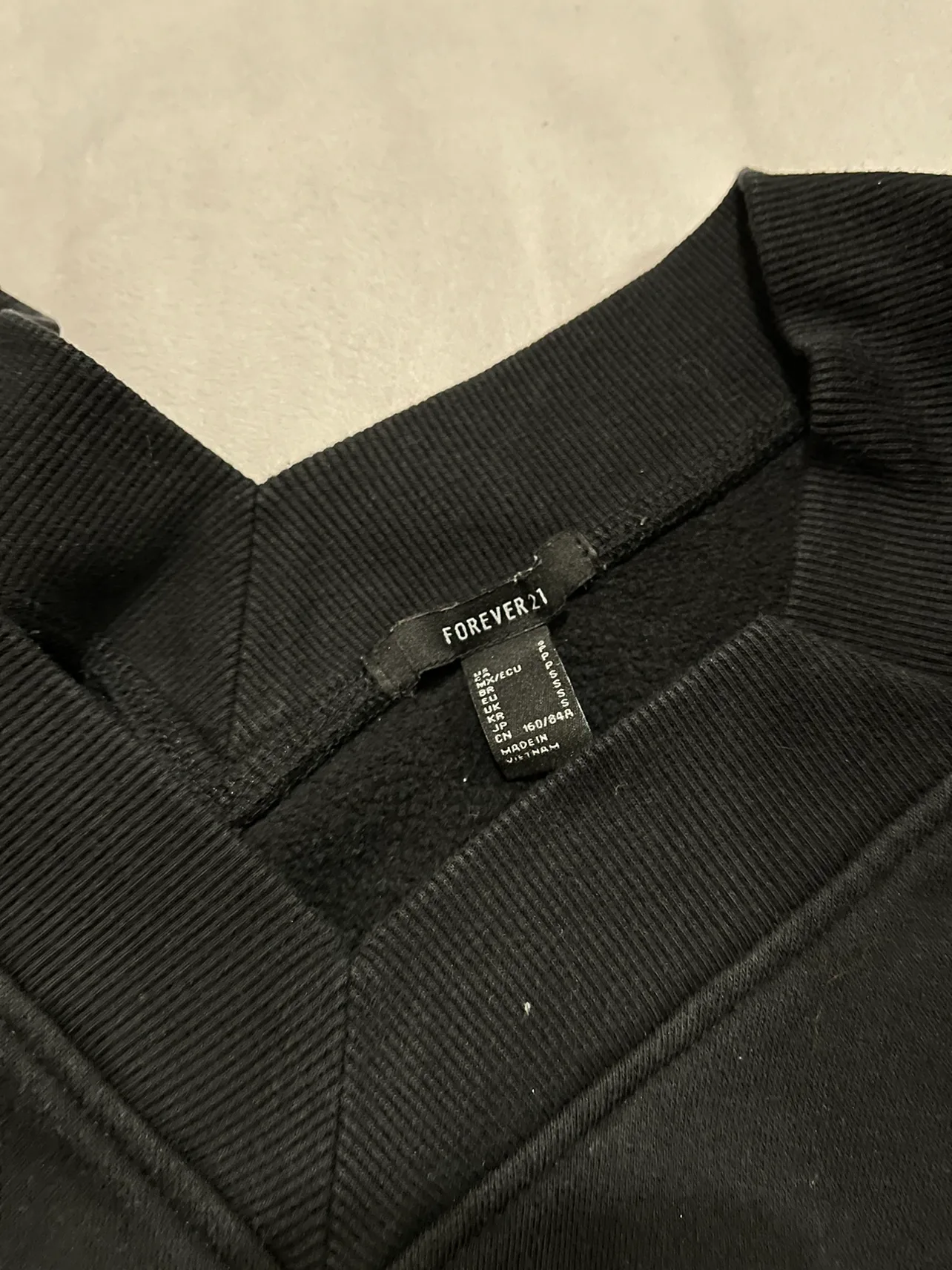 Forever 21 Black Crop Top with Puff Sleeves image indicator(2)