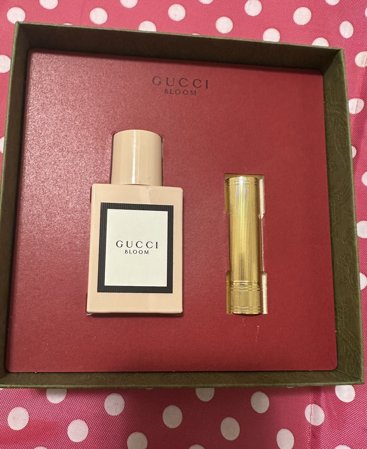 Gucci Bloom Perfume and Lipstick Set