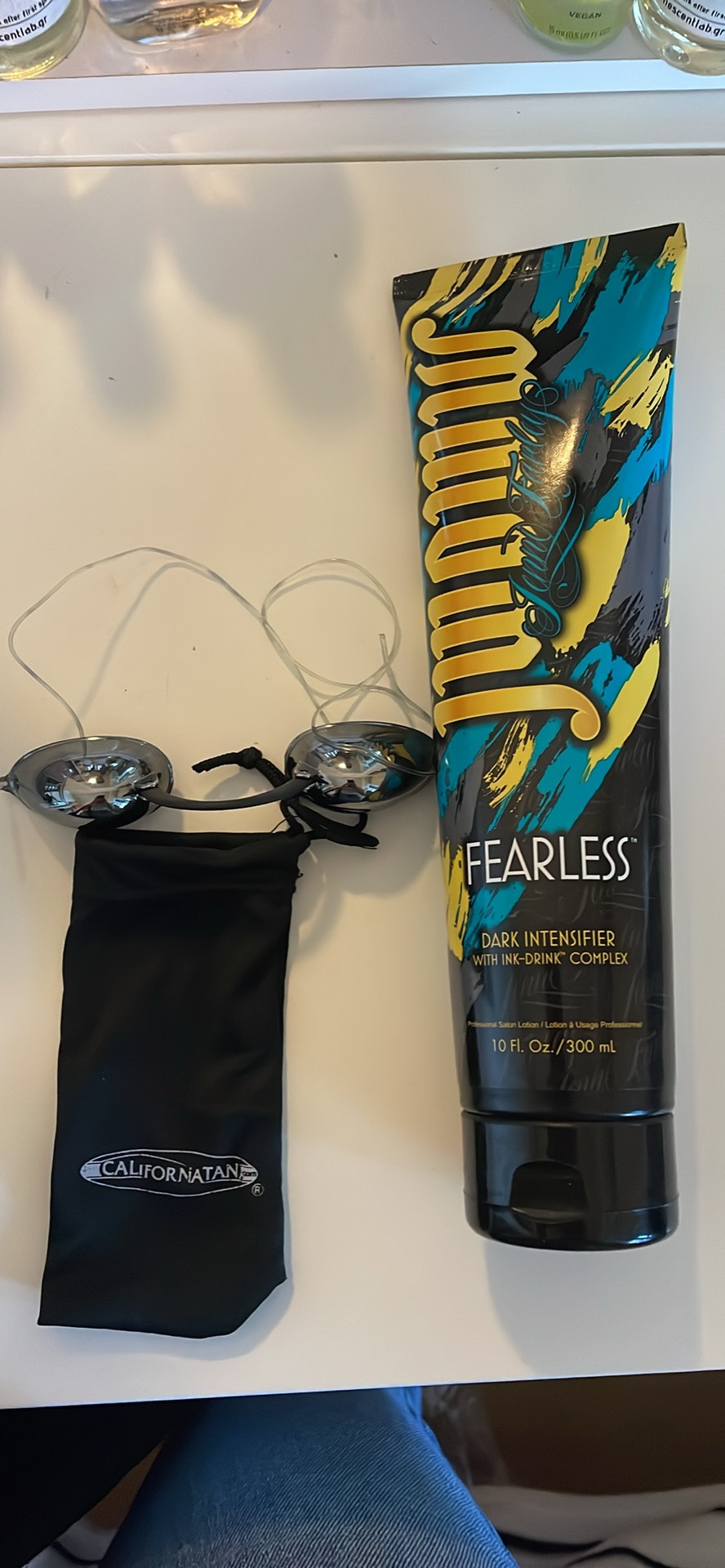 Tanning Goggles and Lotion