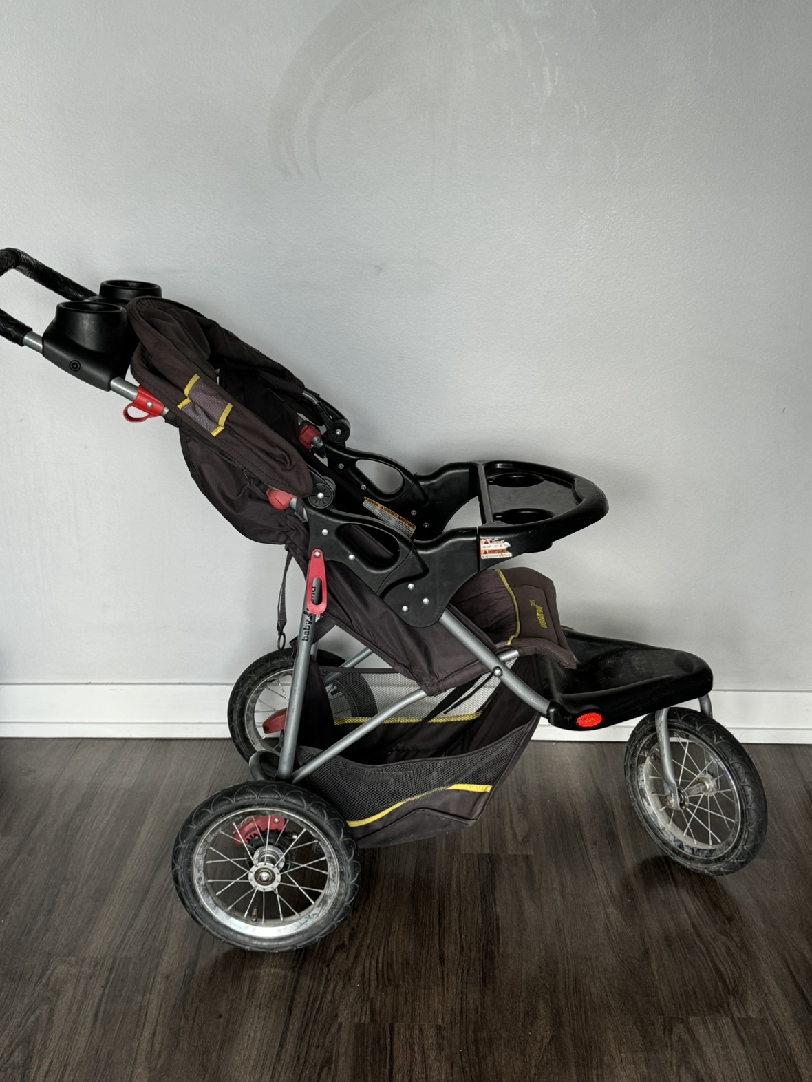 Jogger Stroller - photo 3