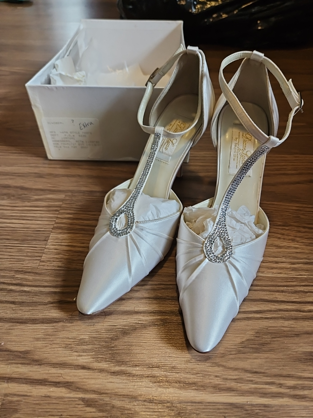 Diane Lynn By Saugus Shoe Wedding Shoes Size 7 Pointy 4" Heel