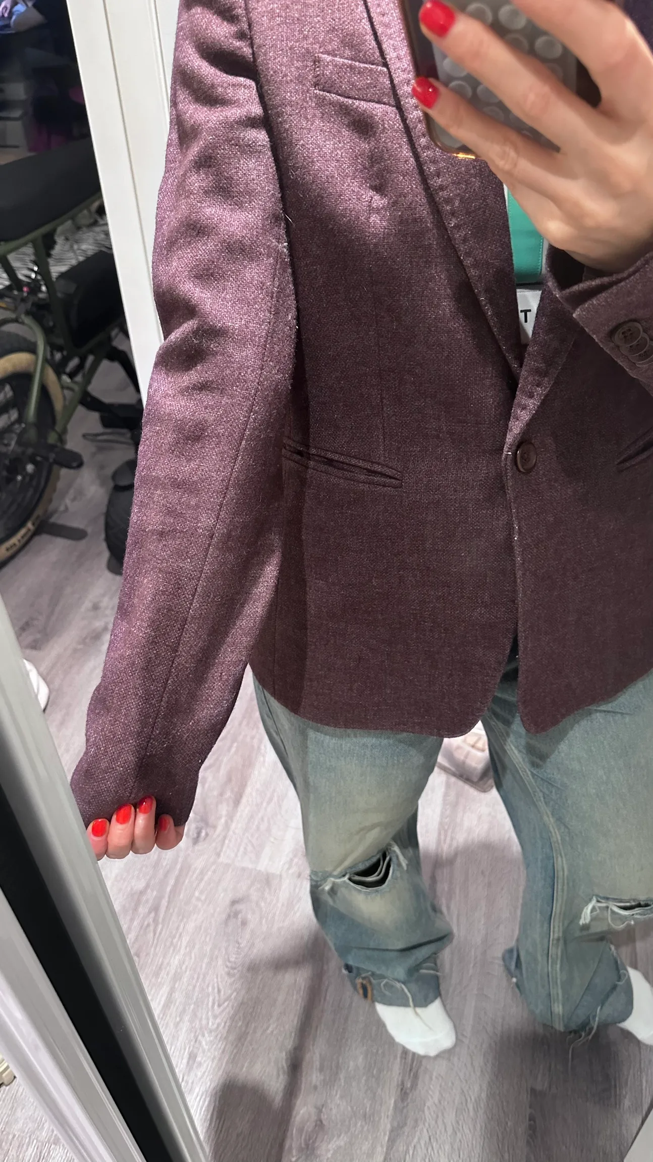 Burgundy Blazer image indicator(4)