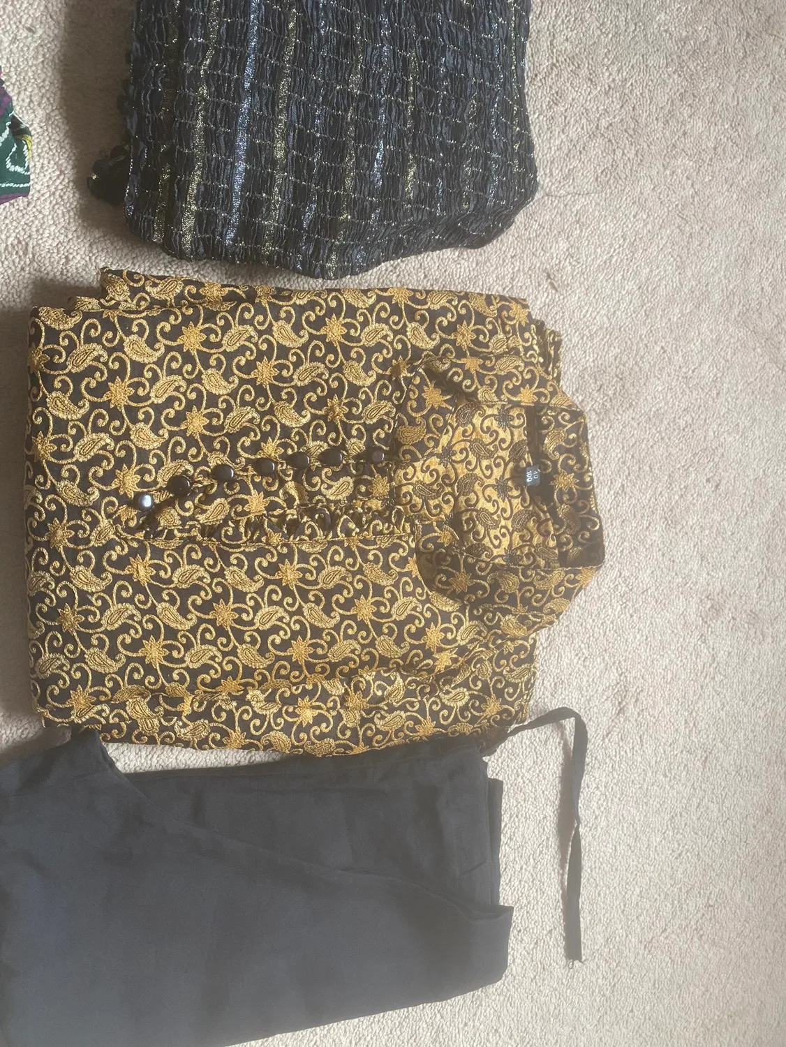 Men's Embroidered Kurta and Pajama Set - festival image indicator(5)