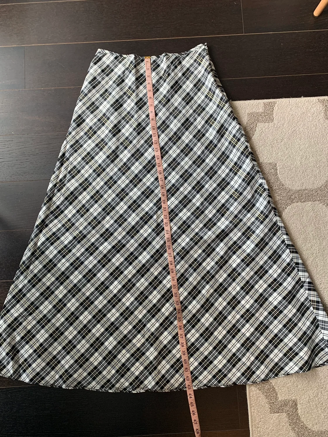 Vintage Black, White, & Gold Plaid Skirt - Perfect 4 Holidays! image indicator(6)