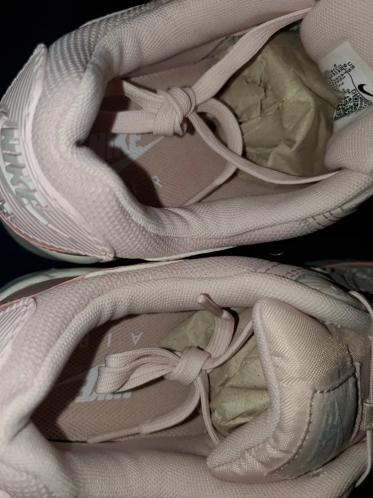 Pink Nike Air Max 90-Womens size 9.5 US image indicator(4)