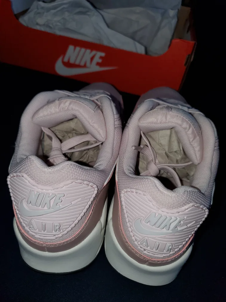 Pink Nike Air Max 90-Womens size 9.5 US image indicator(5)