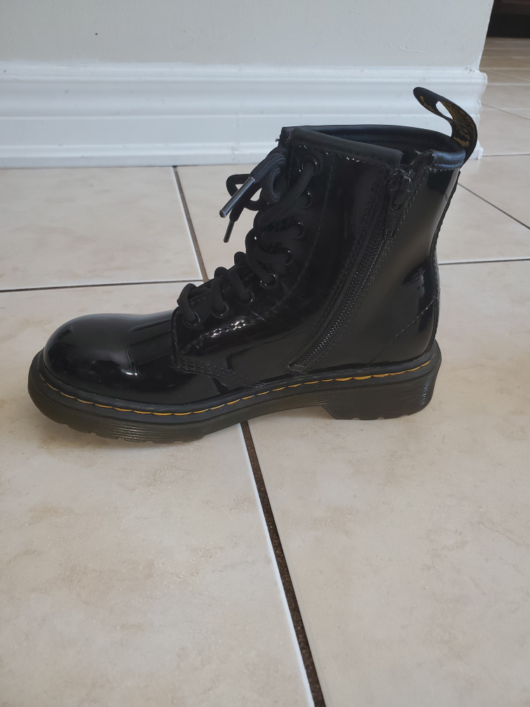 Dr. Martens Patent Boots Size 13 US-Youth - photo 2