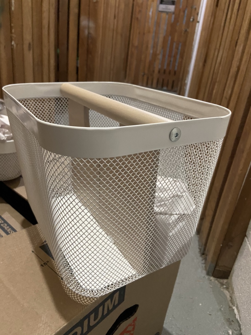 White Wire Basket with Wooden Handle x 3 - photo 2