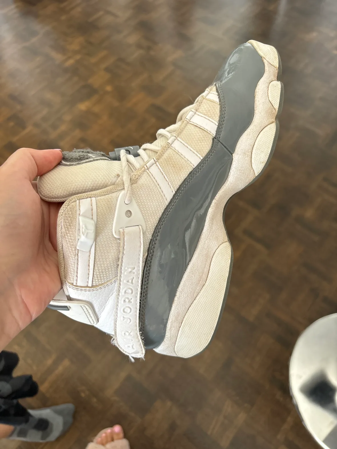 Air Jordan 6 Rings Retro image indicator(2)