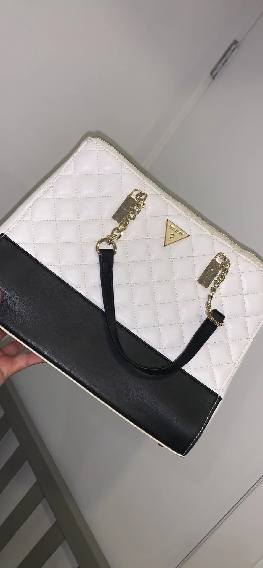 Guess Handbag thumbnail