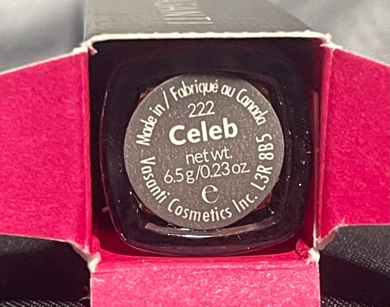 Vasant Power Oils Lip Gloss in Celeb (NEW) image indicator(2)