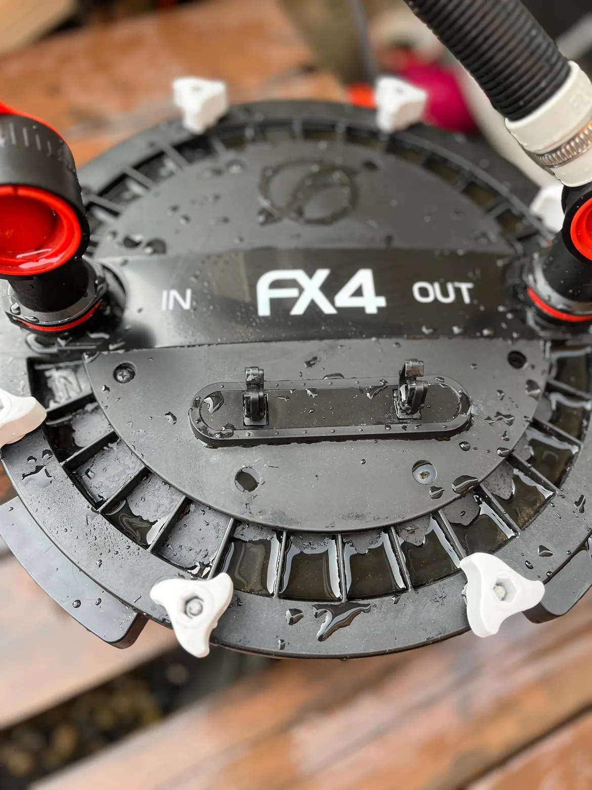 Fluval FX4 Aquarium Canister Filter thumbnail