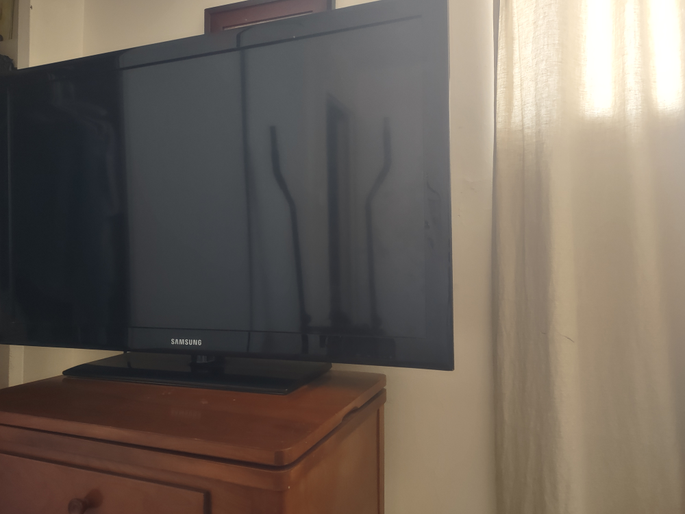 Samsung LN40E550F 40 inch LCD TV