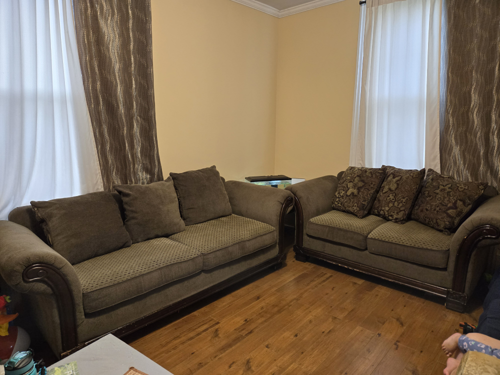 Sofa and Loveseat Set - photo 3
