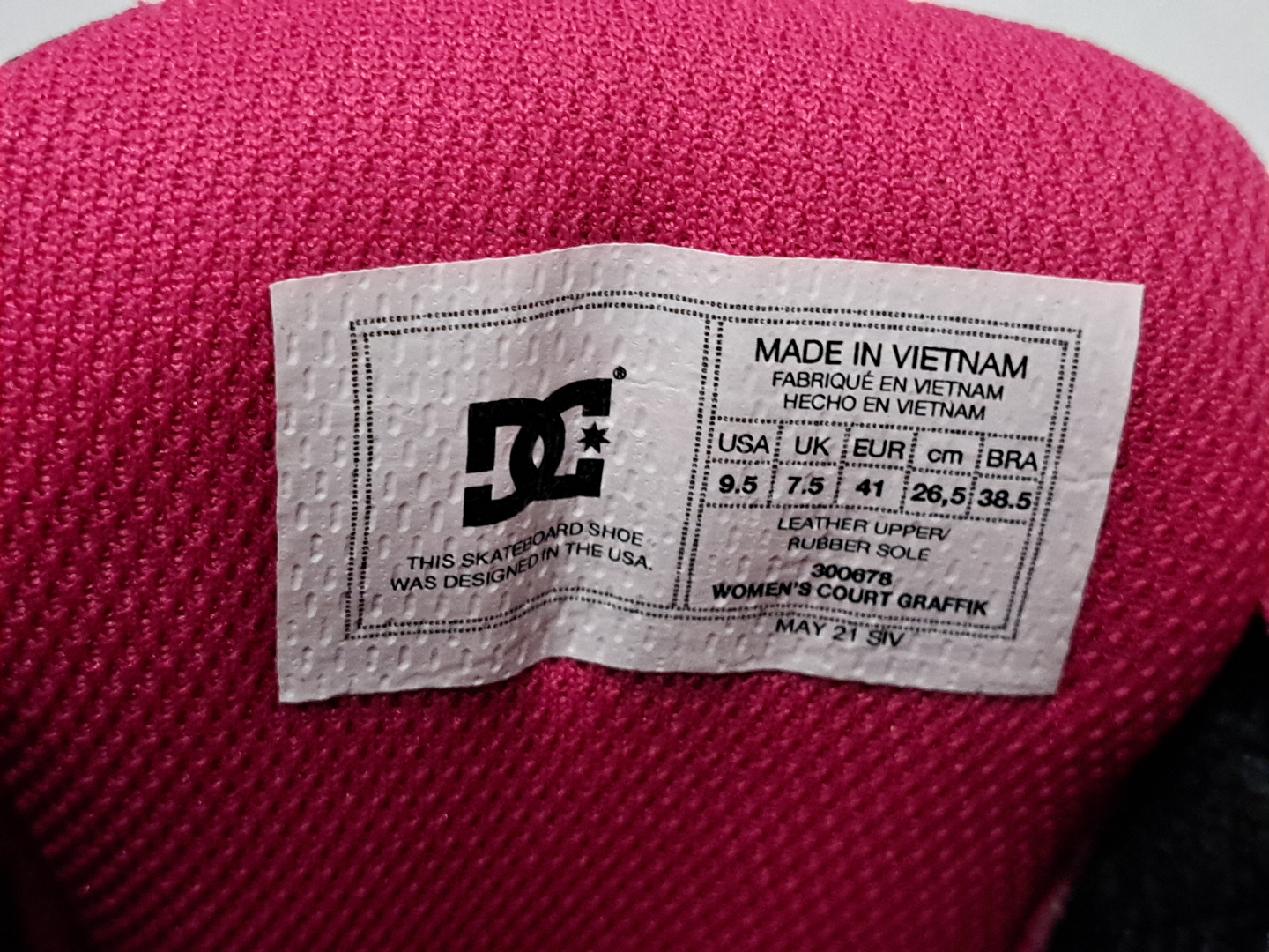 DC Shoes Women's Court Graffik Sz 9.5 New - photo 3