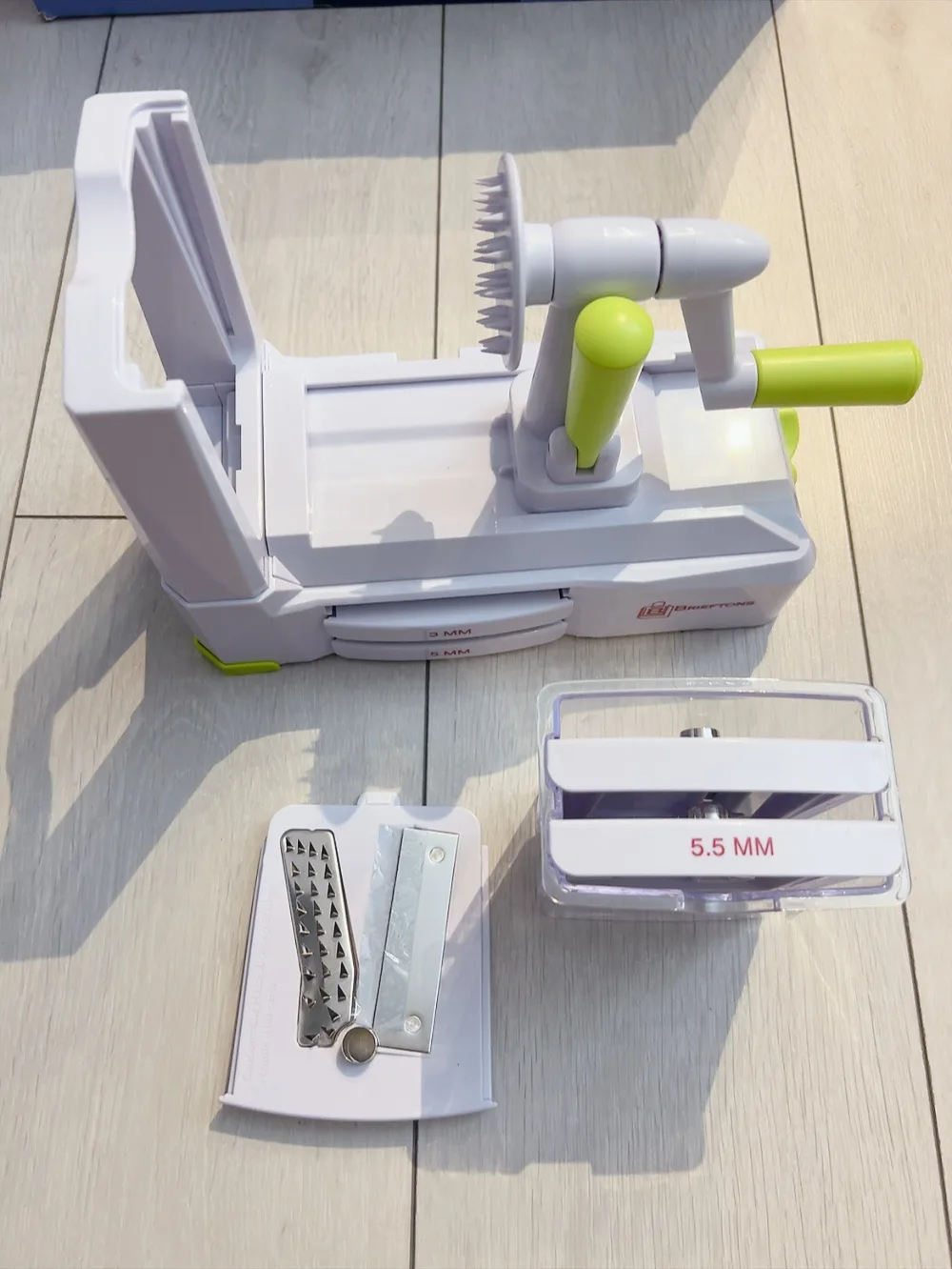 Brieftons 5-Blade Vegetable Spiralizer: Strongest Spiral Slicer image indicator(2)