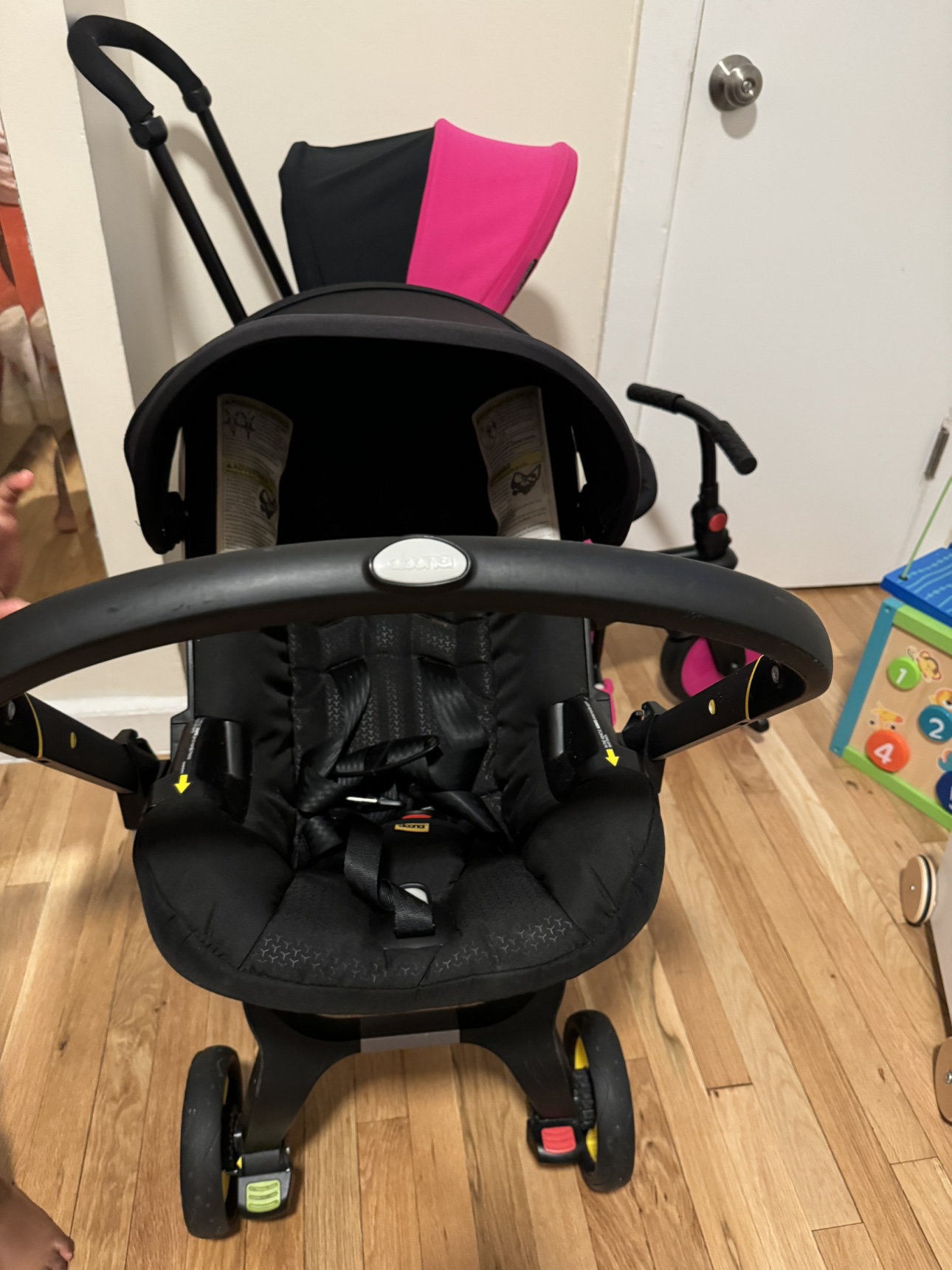 Doona Infant Car Seat & Stroller
