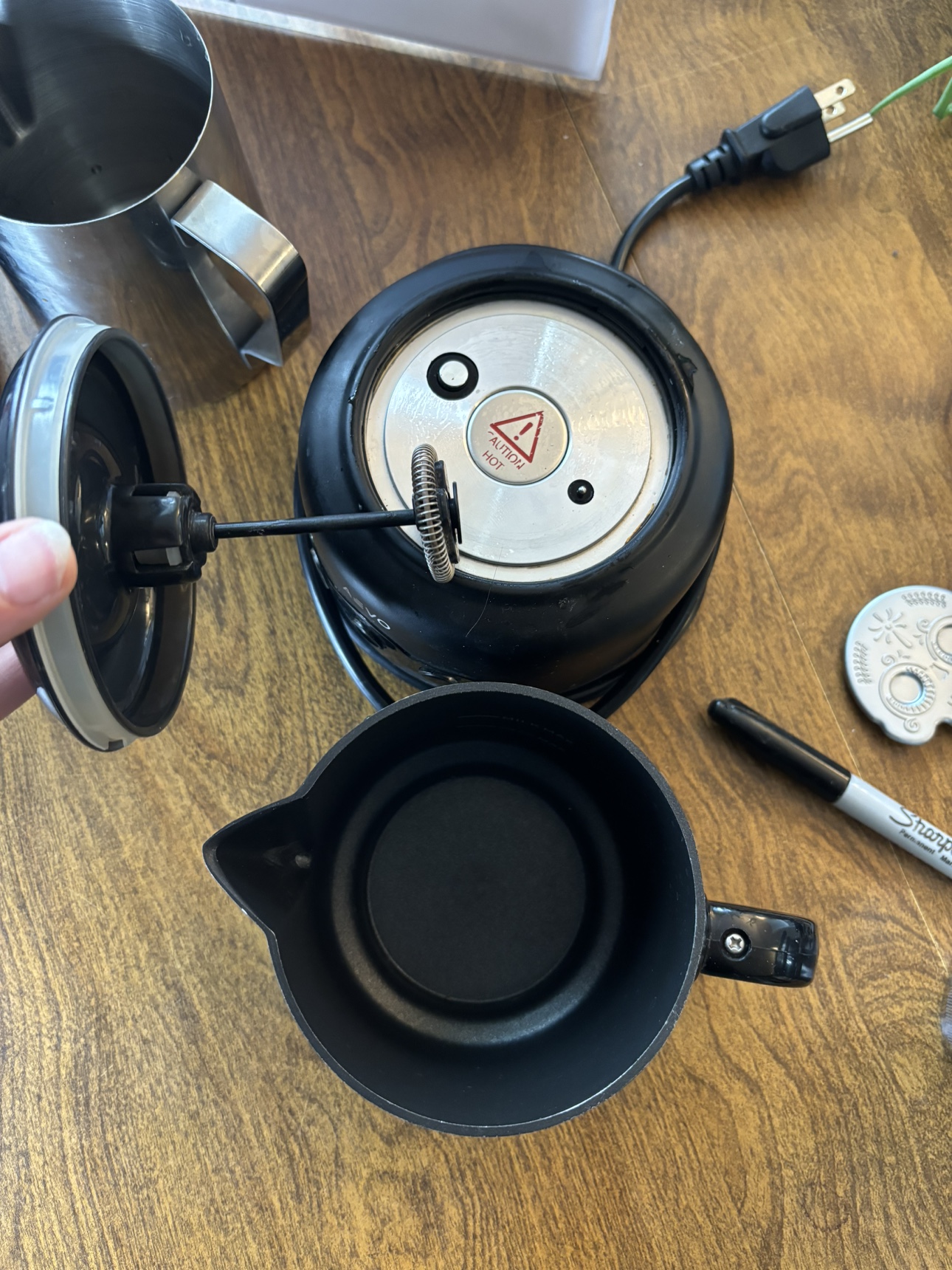 Aevo Milk Frother and Coffee Maker - photo 4