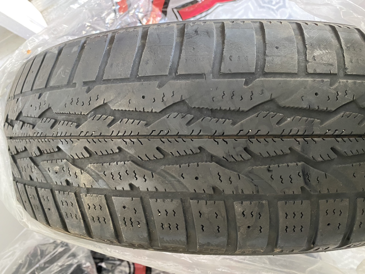 2 Winter Force 215/60R16 Tires - photo 2