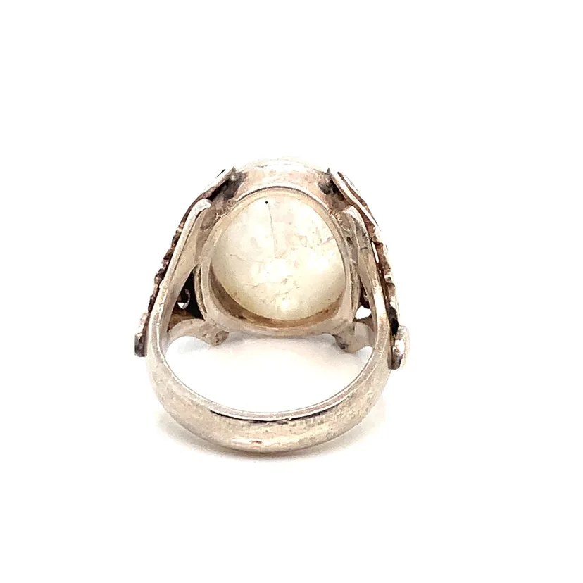 Sterling Silver Moonstone Cocktail Ring image indicator(4)