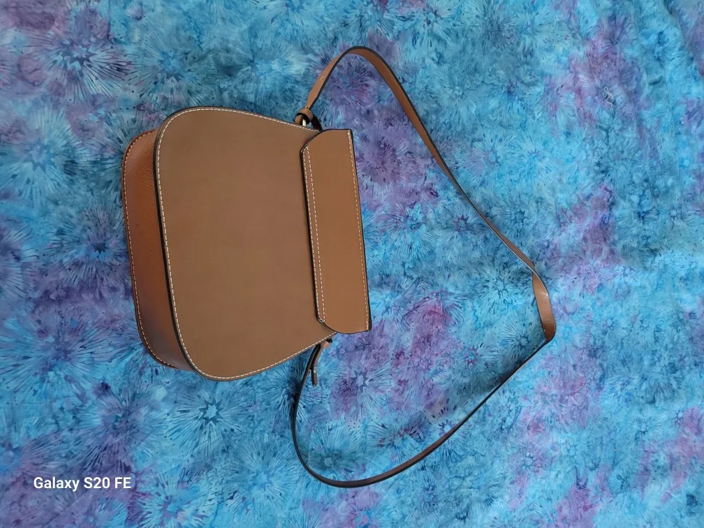 #Freestyle Brown Faux Leather Crossbody Bag image indicator(2)