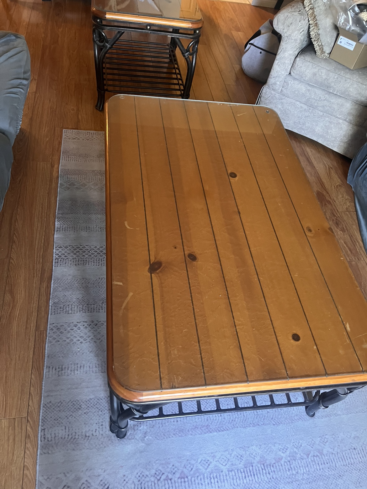 Coffee Table & 1 End Table - photo 2