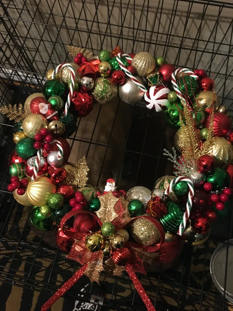 Light up Christmas Wreaths image indicator(3)