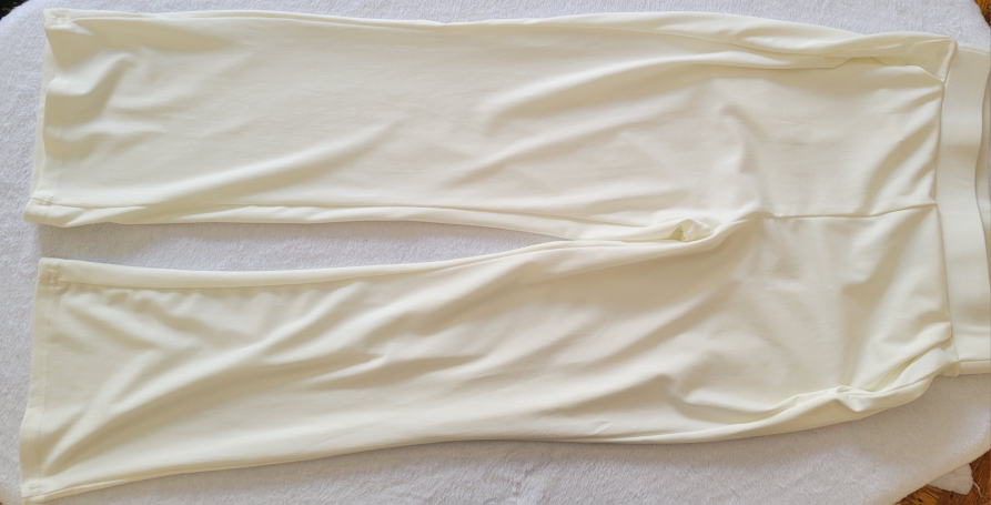 white pant - photo 2