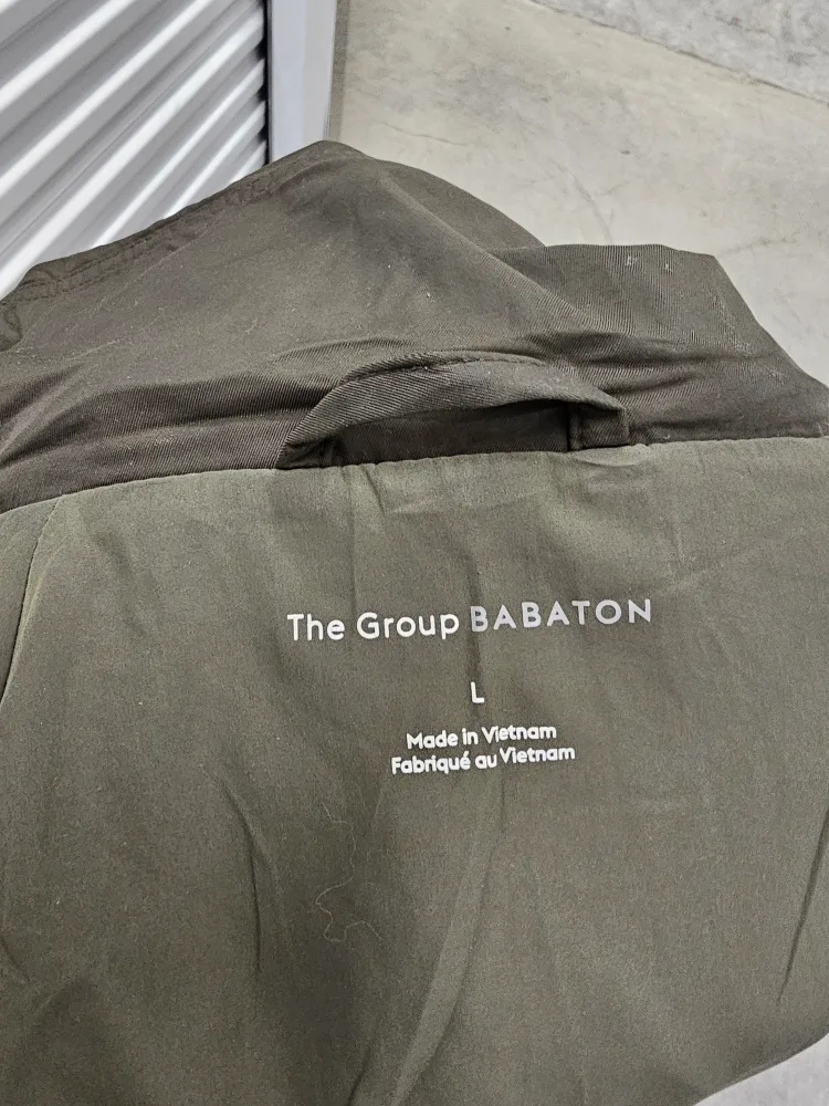 Green Rain Jacket - Babaton image indicator(8)