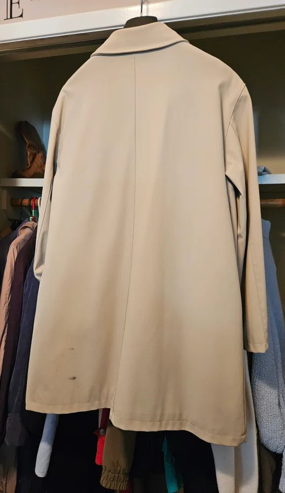 Womens Outerwear- Size XL image indicator(10)