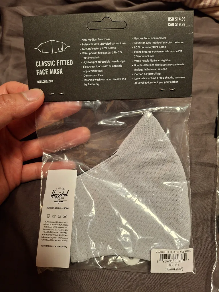 Herschel Supply Co. Face Masks Gray/Black image indicator(2)