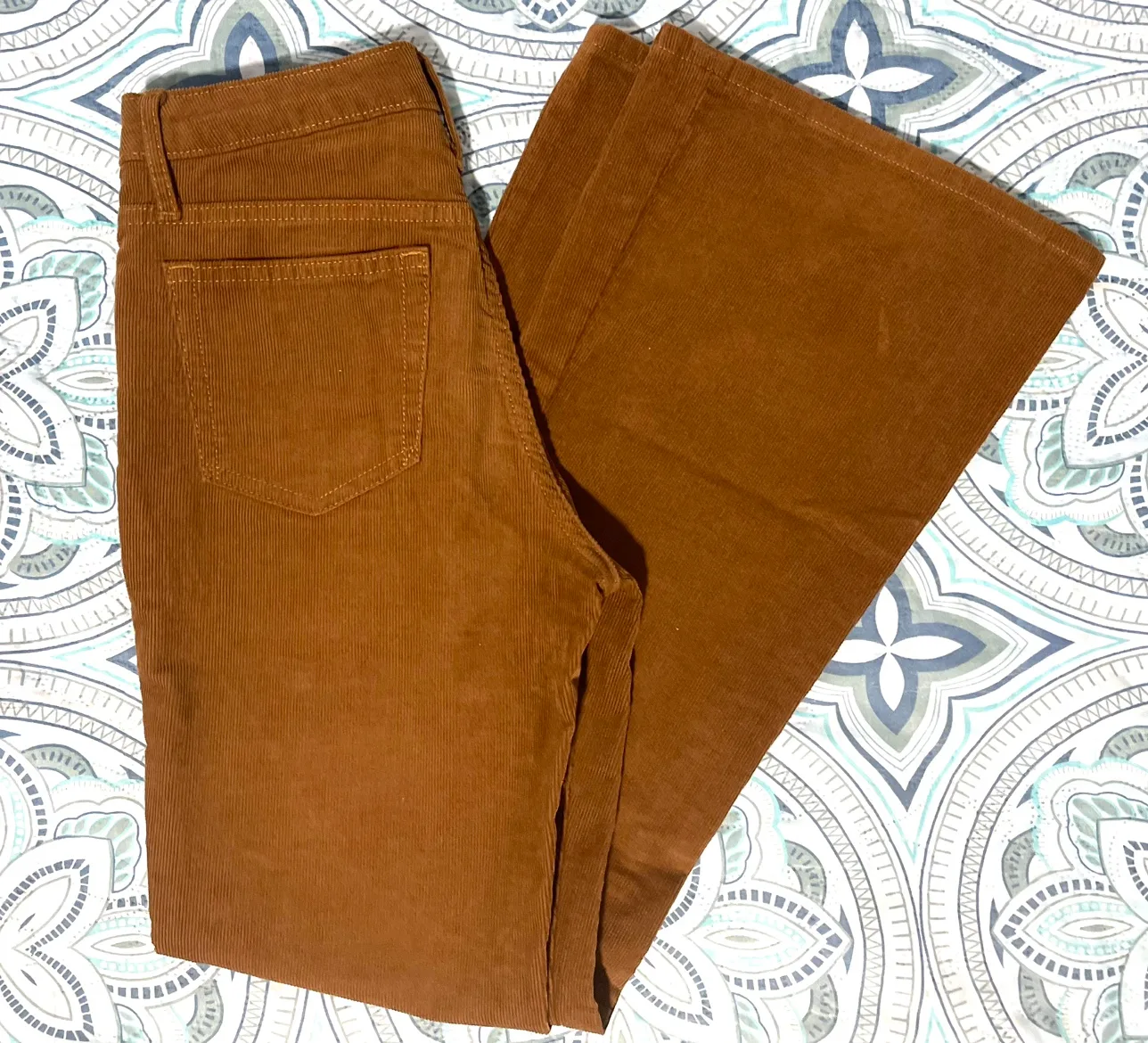 Gap Corduroy Bell Bottoms image indicator(5)