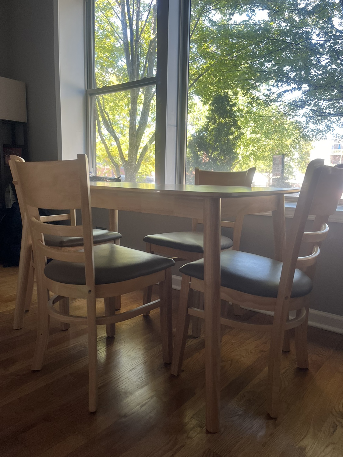 Dining Table and Chairs Set - photo 4