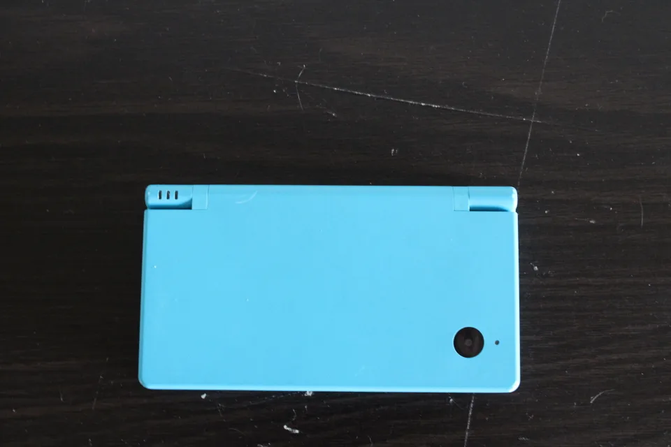 Nintendo DSI thumbnail