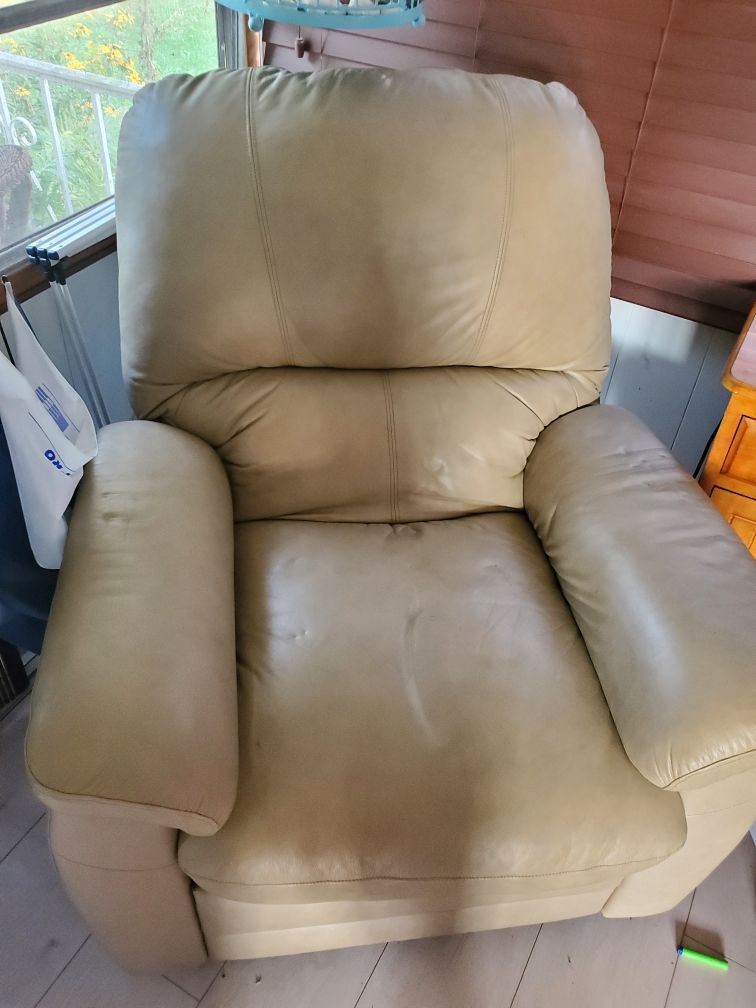 Recliner Chair