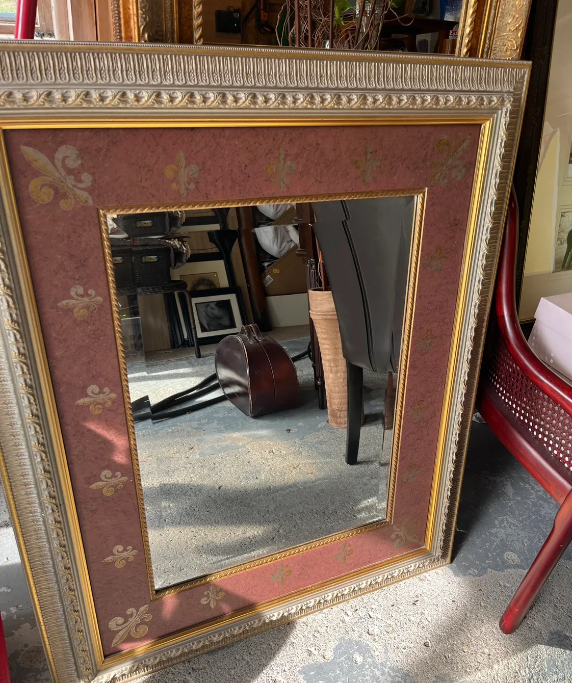 Ornate Mirror image indicator(3)