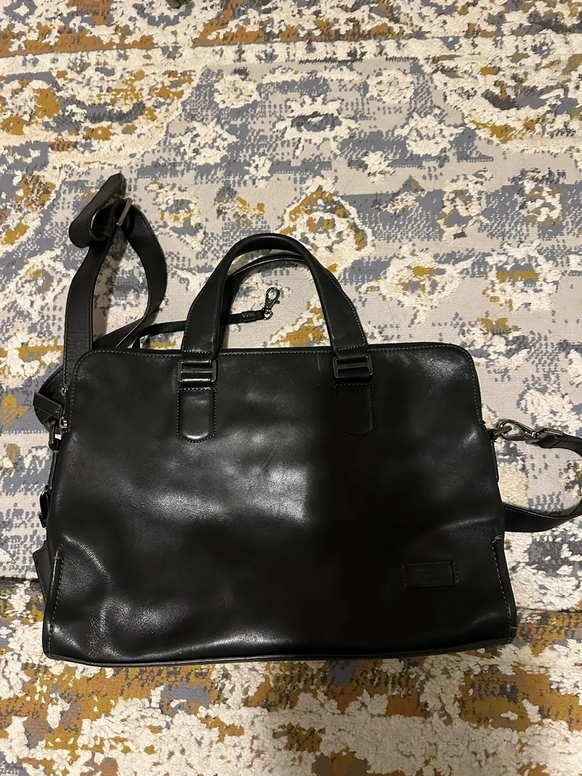 Tumi laptop bag image indicator(3)