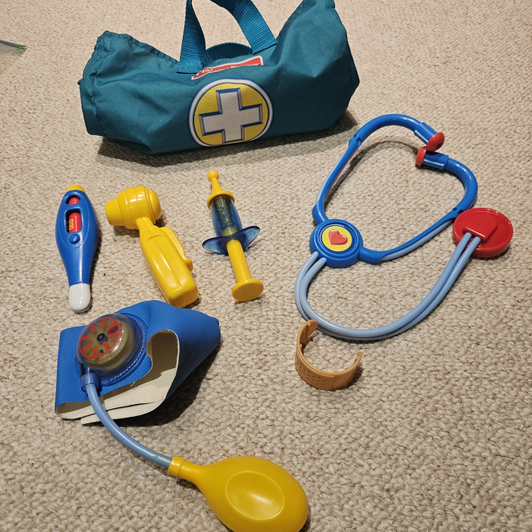 Fisher-Price Medical Kit - photo 2