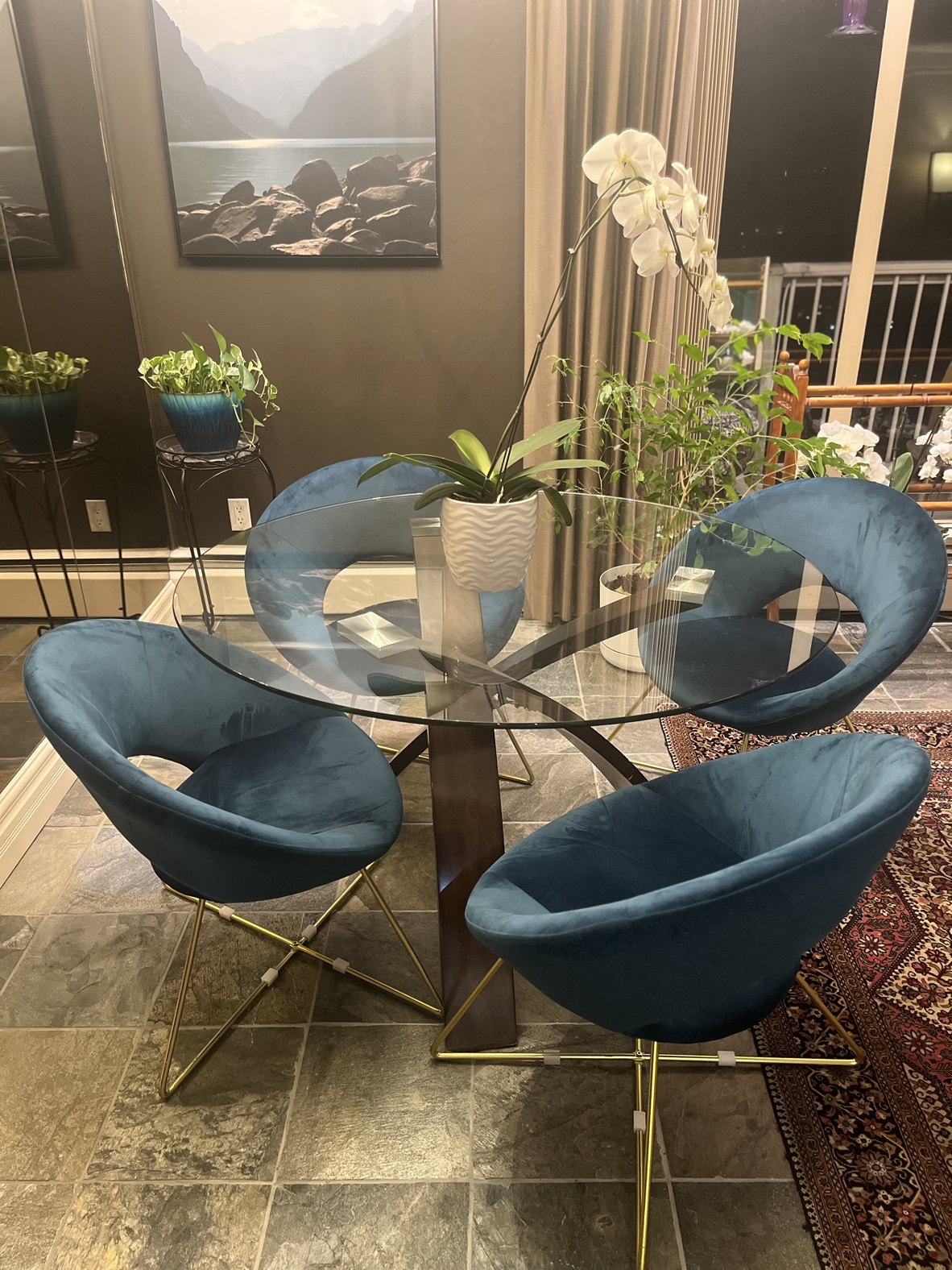 4 Blue Chairs - photo 3